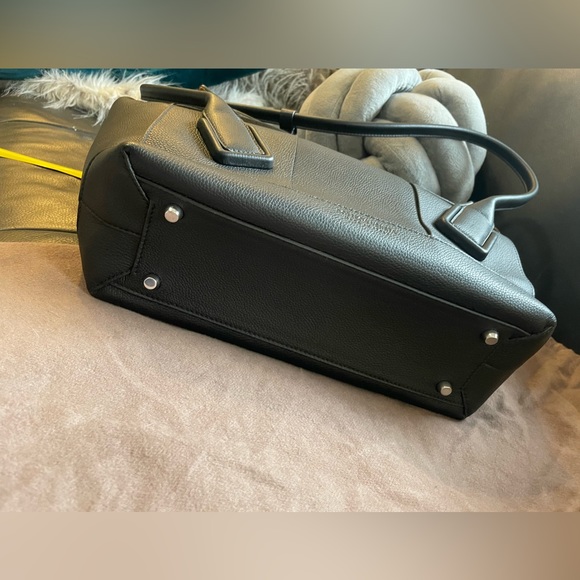 NWT BOTTEGA VENETA ARCO FLAP TOTE MEDIUM - Picture 6 of 11